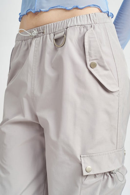 HIGH RISE CARGO PANTS