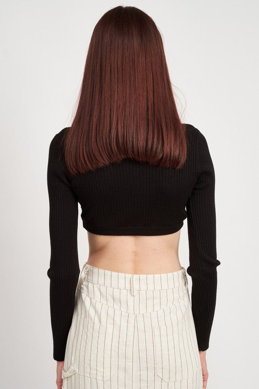 COLLARED V NECK CROP TOP