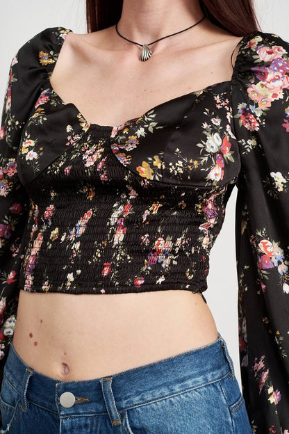 FLORAL CROPPED TOP WITH SMOCKING